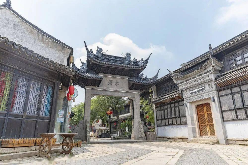 救援受困的向导
